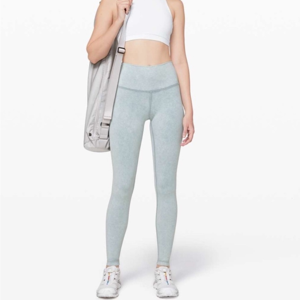 Lululemon Wunder Under High-rise Snow Wash size 4